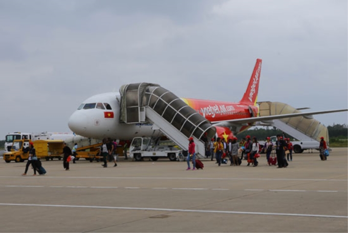 Công ty cổ phần Hàng không Vietjet Air vừa khai trương đường bay mới Hà Nội - Huế. Ảnh: Hồ Cầu - TTXVN