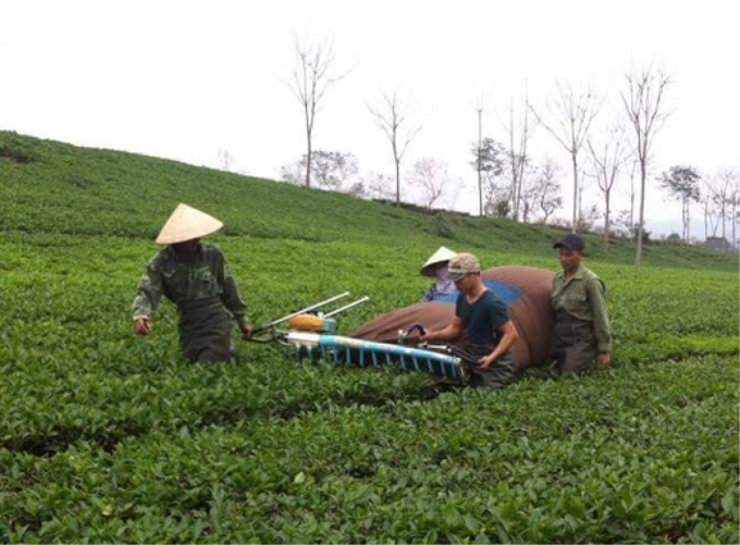 Từ các chương trình hỗ trợ phát triển sản xuất đã tạo điều kiện cho người dân được tiếp cận với máy móc, thiết bị khoa học kỹ thuật.