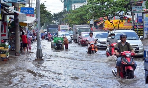 Nam Bộ: triều cường gây ngập úng ở vùng trũng