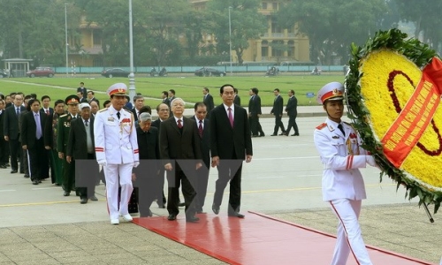 Lãnh đạo Đảng, Nhà nước vào lăng viếng Chủ tịch Hồ Chí Minh