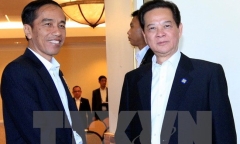 Thủ tướng Nguyễn Tấn Dũng hội kiến Tổng thống Indonesia và Thủ tướng Thái Lan