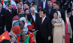 Chủ tịch nước bắt đầu chuyến thăm cấp Nhà nước tới Iran