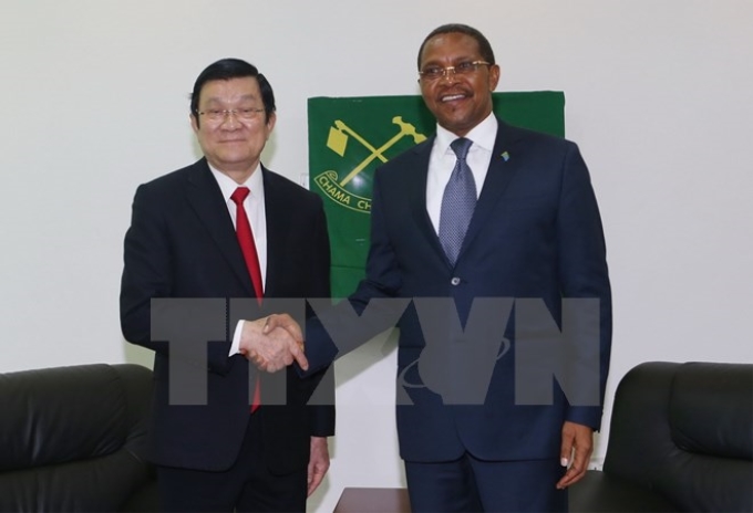 Chủ tịch nước Trương Tấn Sang gặp Chủ tịch Đảng CCM Tanzania Jakaya Mrisho Kikwete. (Ảnh: Nguyễn Khang/TTXVN)