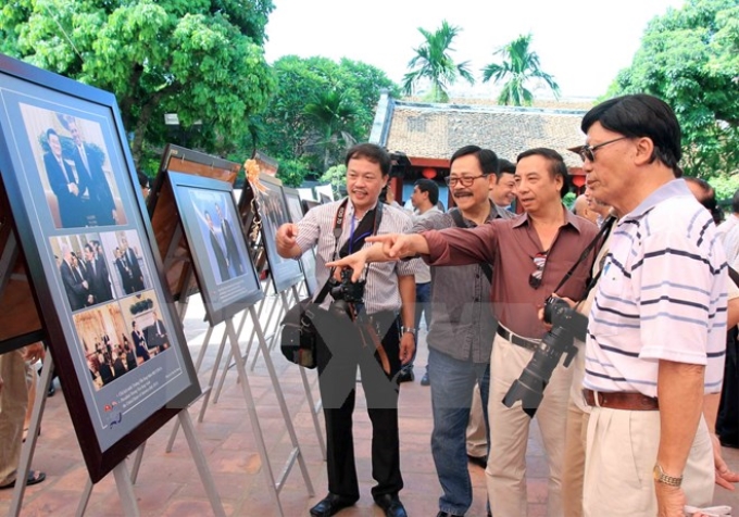 Triển lãm ảnh “Quan hệ Việt-Mỹ và nước Mỹ qua ống kính nhà nhiếp ảnh Việt Nam”. (Ảnh: An Đăng/TTXVN)