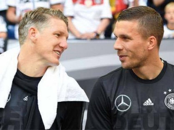 Với Bastian Schweinsteiger và Lukas Podolski đây là giải đấu lớn thứ 7.