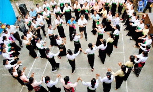 Yên Bái chủ trì xây dựng hồ sơ Nghệ thuật Xòe Thái đệ trình UNESCO