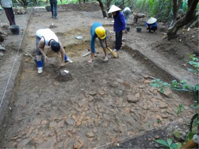 Khai quật tại di tích lăng Phụ Sơn năm 2012 - Ảnh: quangninh.gov.vn