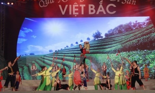 “Qua những miền di sản Việt Bắc” 2016 diễn ra tại Tuyên Quang