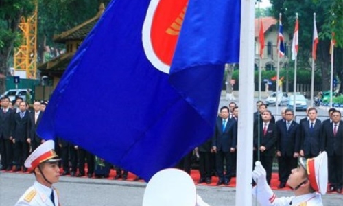 Lễ thượng cờ ASEAN 2016