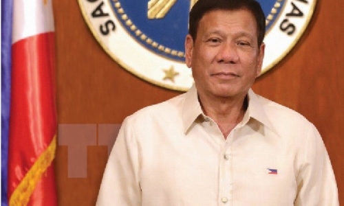 Tổng thống Philippines Duterte bắt đầu thăm chính thức Việt Nam