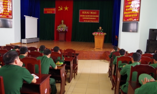 Kon Tum coi trọng nâng cao chất lượng công tác giáo dục lý luận chính trị