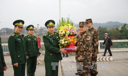 Việt Nam - Trung Quốc tuần tra chung trên sông Hồng