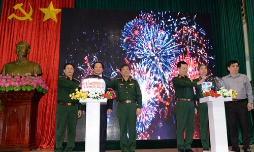 Báo Quân đội nhân dân khai trương phiên bản điện tử tiếng Lào, tiếng Khmer