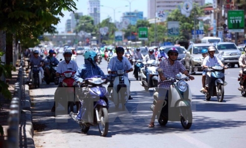 Bắc Bộ hanh khô, khu vực phía Nam có mưa dông trên biển và đất liền