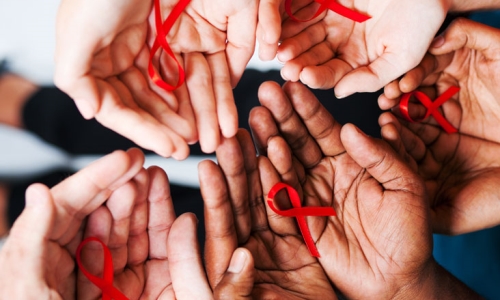 Tỷ lệ lây truyền HIV trong nhóm quan hệ tình dục đồng giới nam gia tăng