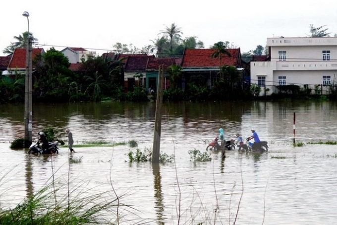 Cảnh ngập lụt ở Phú Yên. (Ảnh: Thế Lập/TTXVN)