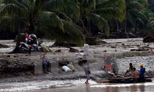 Philippines: Số người thiệt mạng do bão Tembin đã lên tới 240 người