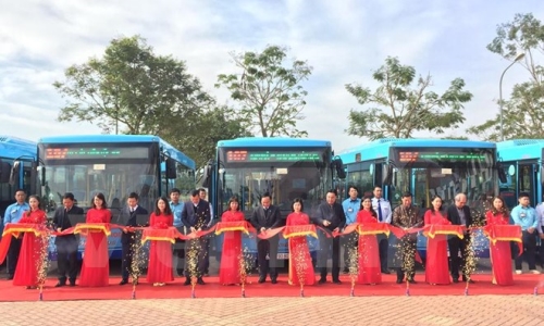 Hà Nội mở thêm tuyến buýt mới kết nối tới khu công nghệ cao Hòa Lạc