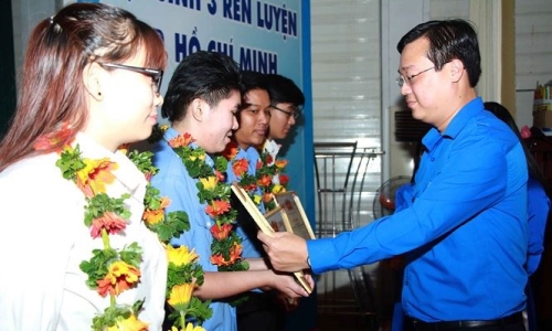 Tuyên dương “Học sinh 3 rèn luyện” cấp Trung ương