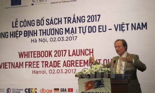 EuroCham đề xuất gỡ bỏ chính sách bình ổn giá sữa cho trẻ dưới 6 tuổi