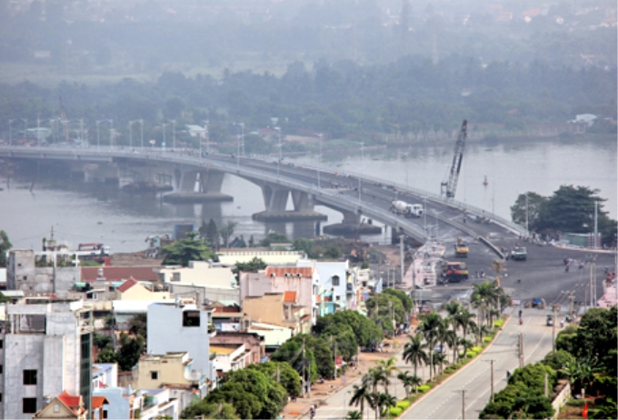 Quang cảnh cầu An Hảo. Báo Đồng Nai