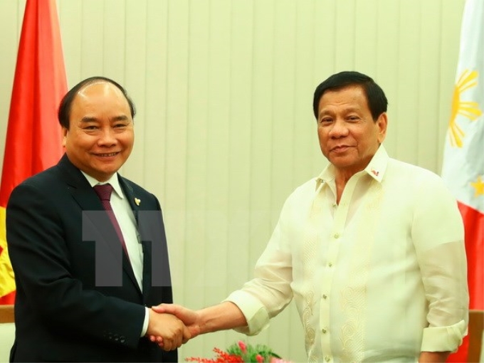 Thủ tướng Nguyễn Xuân Phúc gặp Tổng thống Philippines Rodrigo Roa Duterte. (Ảnh: Thống Nhất/TTXVN)