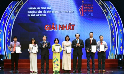 Trao Giải thưởng toàn quốc về ​​thông tin đối ngoại năm 2016