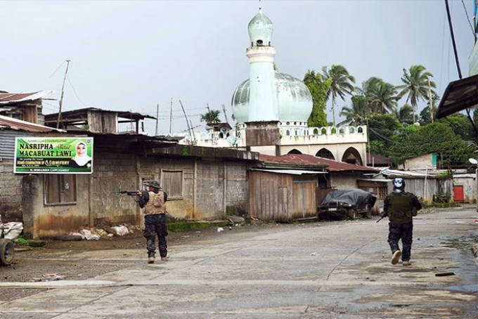 Quân chính phủ lùng sục truy tìm các thành viên của phiến quân Maute. (Nguồn: AFP)