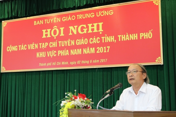 Đồng chí Võ Văn Phuông phát biểu chỉ đạo tại Hội nghị