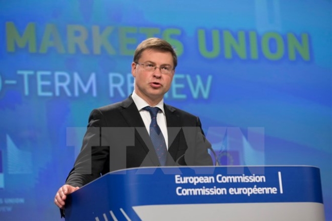 Phó chủ tịch Ủy ban châu Âu Valdis Dombrovskis. (Nguồn: EPA/TTXVN)