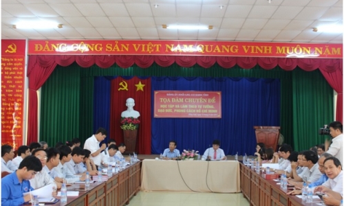 Đẩy mạnh học tập và làm theo tư tưởng, đạo đức, phong cách Hồ Chí Minh ở Đảng bộ Khối các cơ quan tỉnh Bình Phước