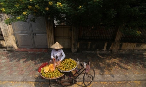 Bắc Bộ trời mát, Trung Bộ tiếp tục có mưa to và dông