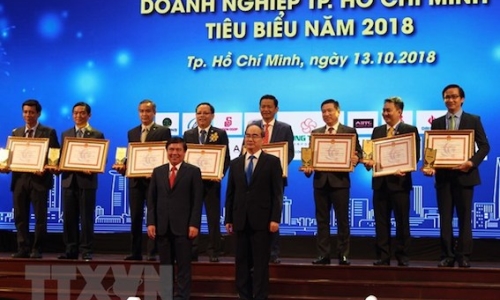 TP Hồ Chí Minh tôn vinh 99 doanh nghiệp và 100 doanh nhân tiêu biểu