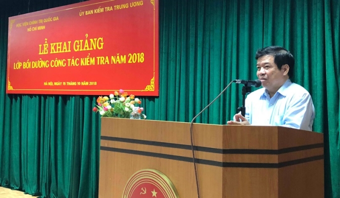 PGS.TS. Nguyễn Viết Thảo phát biểu tại lễ khai giảng