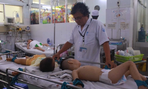 Thành phố Hồ Chí Minh: Nỗ lực phòng và chữa bệnh cho trẻ