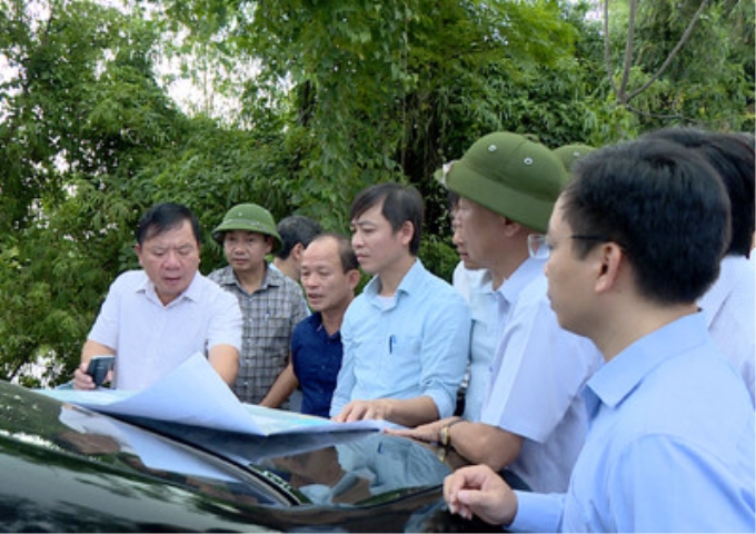 Đồng chí Nguyễn Ngọc Thạch, Phó Chủ tịch UBND tỉnh kiểm tra tiến độ thực hiện Dự án