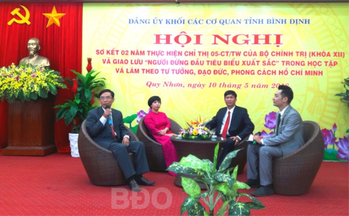 Giao lưu “Người đứng đầu tiêu biểu xuất sắc” trong thực hiện Chỉ thị 05 của Đảng ủy Khối các cơ quan tỉnh Bình Định