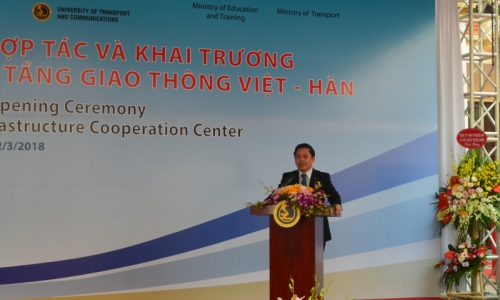 Khai trương trung tâm hợp tác hạ tầng giao thông Việt - Hàn