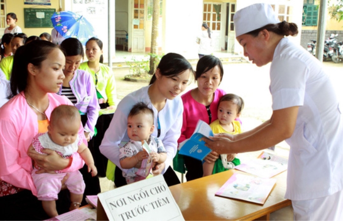 Sẽ có nhiều thay đổi trong công tác tiêm chủng cho trẻ sơ sinh và bà mẹ