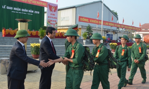 Tuổi trẻ hăng hái lên đường làm nhiệm vụ bảo vệ Tổ quốc