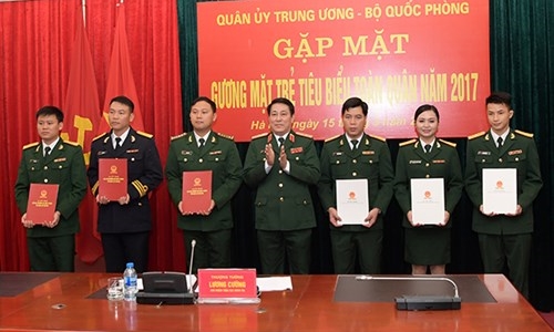 Công bố 10 gương mặt trẻ tiêu biểu toàn quân năm 2017