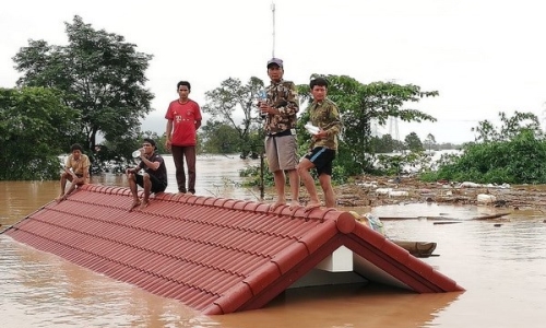 Công ty Việt Nam sẵn sàng cùng Lào khắc phục sự cố vỡ đập