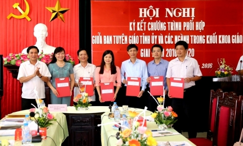 Nam Định: Nhất thể hóa chức danh Trưởng Ban Tuyên giáo và  Giám đốc Trung tâm Bồi dưỡng chính trị cấp huyện