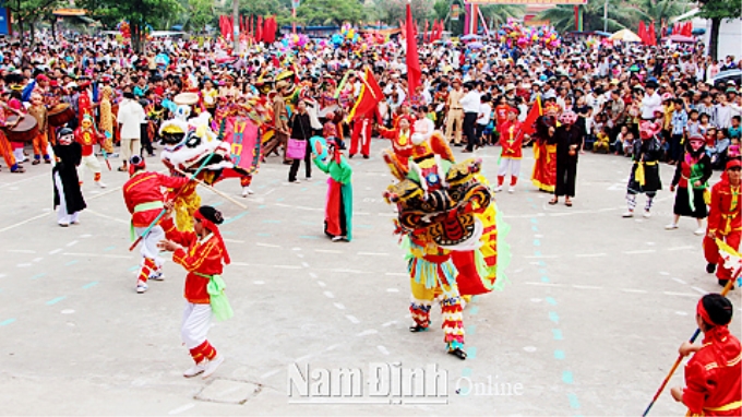 Múa sư tử trong Ngày hội VH-TT truyền thống huyện Hải Hậu - Ảnh minh họa (Báo Nam Định)