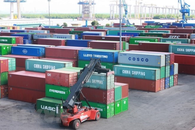 Bãi tập kết container tại Cảng Đình Vũ, thành phố Hải Phòng. (Ảnh: TTXVN)