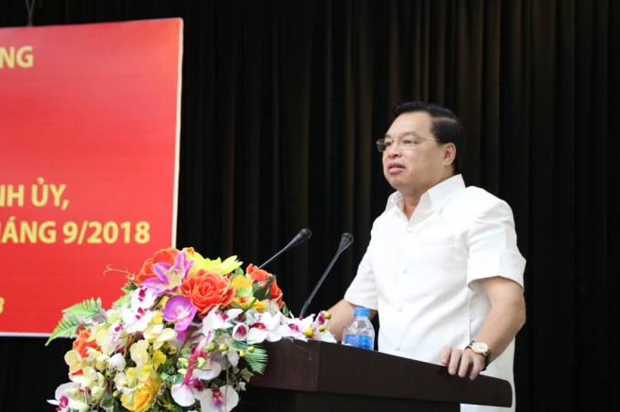 Phó Trưởng ban Tuyên giáo Trung ương Lê Mạnh Hùng phát biểu chỉ đạo tại Hội nghị báo cáo viên tháng 9/2018 (Ảnh: TA)