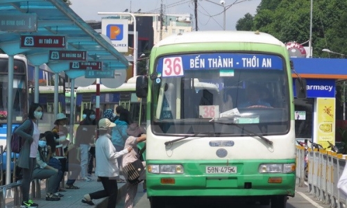 Thành phố Hồ Chí Minh tiếp tục trợ giá xe buýt phục vụ người dân