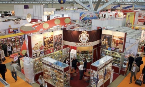 Tỉnh Cà Mau phản hồi về danh sách 25 cán bộ đi hội chợ tại Nga