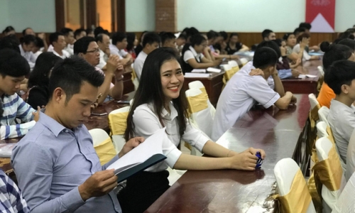 Năm 2020: 40% học sinh tốt nghiệp THPT sẽ học cao đẳng?