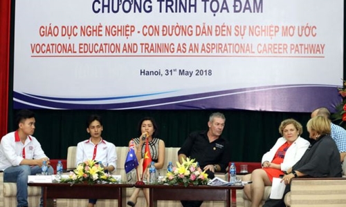 Học nghề ra trường có thể lương cao hơn học đại học?